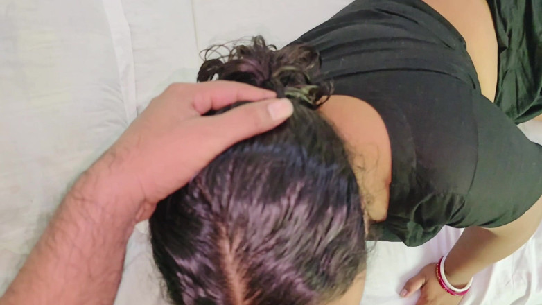 sweetpriya01: Baldızımı odada yalnız buldum ve onu siktim.