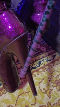 女主人Eva乳胶女主调教恋物癖紫色橡胶大屁股熟女捆绑SM单人性爱机器热高跟鞋