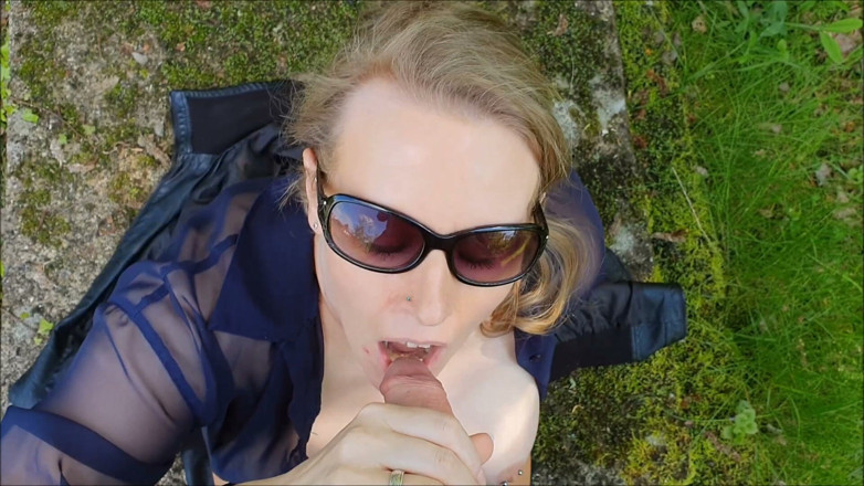 UserBitch1: Outdoor Facial Und Mundbesamung