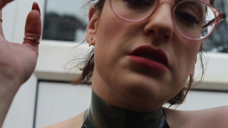 Countess diamond: Fumatul te face să fii excitat