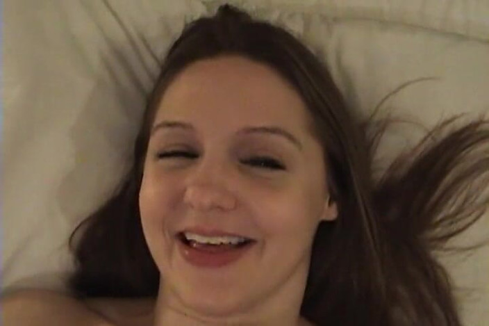 69 Italian District: Masturbare făcută acasă vol. 5 (film porno complet)