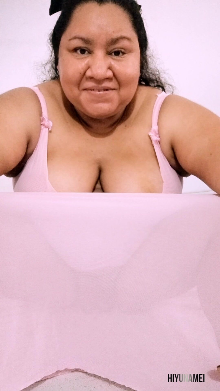 Hiyunamei-bbw: Kus me en voel mijn lippen, nat alleen voor jou