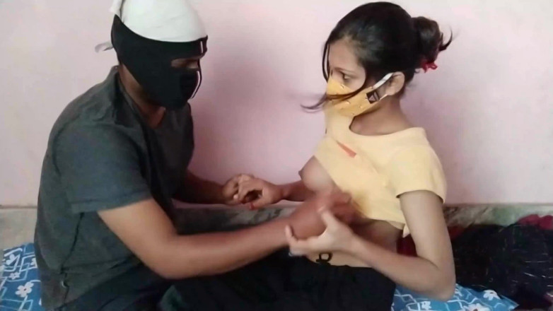 HousewifeGeeta: Indian sucking teen stepsister cum in mouth