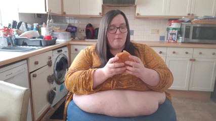 SSBBWLadyBrads: Ssbbw vs godzilla burger eating