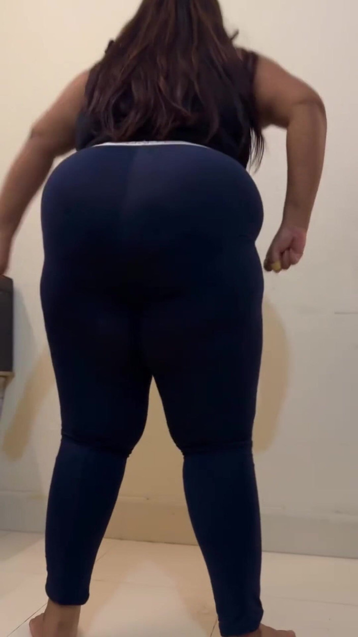 Aria Mia: Sfw Vlog: Velký zadek bbw velká prsa muslimská dívka anippe...