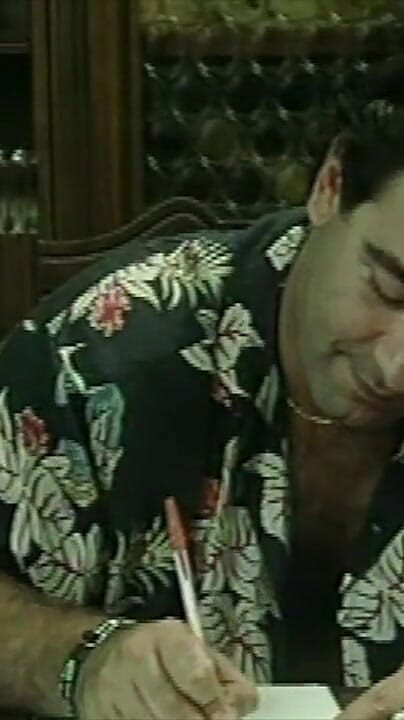 Inthe MILF room: Marina Lotar aur kolej ki ek aur puraani randi ke...