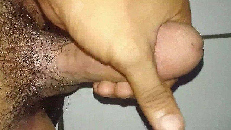 Bade Lund Wala: eshiyaee larka land hilaate hue samlaingik porn