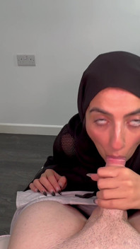 Hijabi Slut Drinks and Sucks White Cock During Ramadan