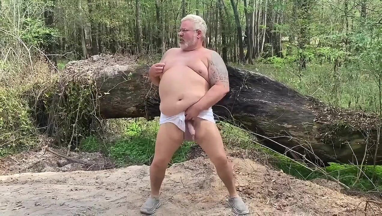 Hand-Free-Daddy-Chub: Enorme papaladingen schieten