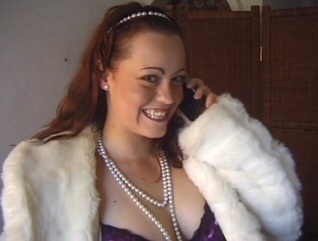 Flash Model Amateurs: Super sexy rothaariges schätzchen beim interview