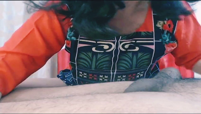 Bolly Karma: فيديو خاص لربة منزل جميلة