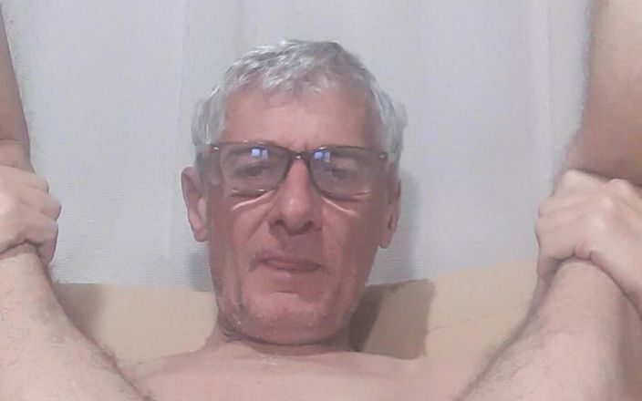 Big uncut hard cock: Yakışıklı erkekler güzel seksi göt deliği eylemi ıslak sıkı bakire pembe...