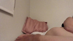 Pee on me Lee: Čůrání na mě Lee