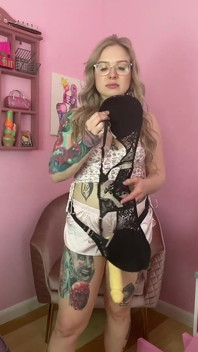 Dressed up in Gloss to Suck My Cock