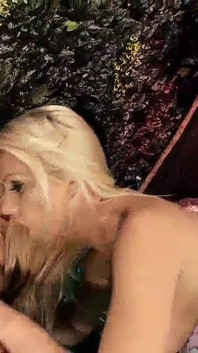 Sex în trei cu fete sexy dornice de spermă fierbinte # 7 - cele mai bune actrițe