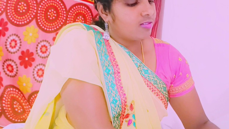 Telugu honey lips: Makcik kampung curang suami kongkek bapa tiri suami. Telugu Cakap...