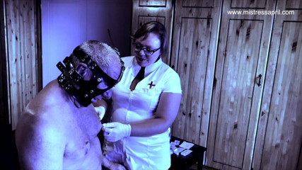 Mistress April: Dominatrix mistress April human pin cushion