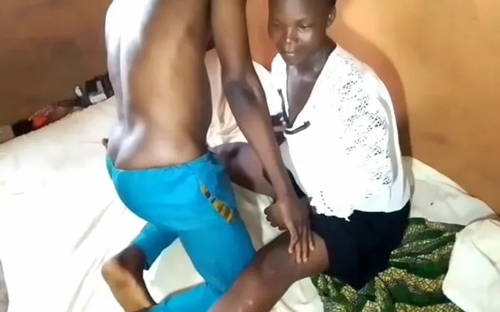 Pornsexlive: I Visited My Neighbor While Her Husband Is Traveling