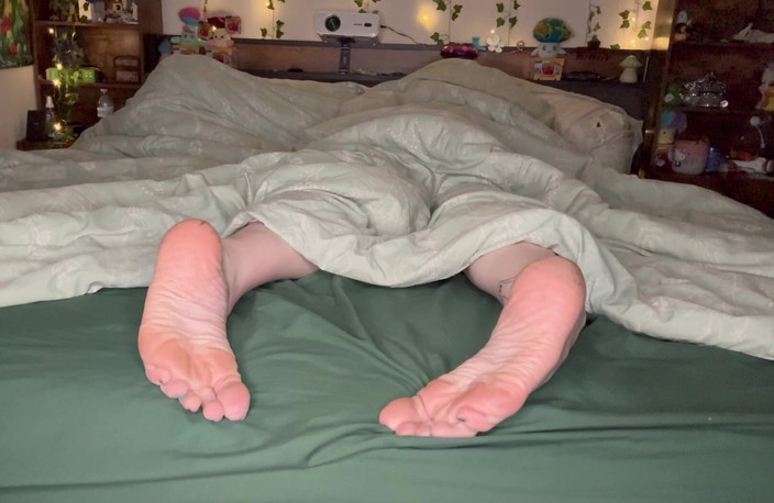 Peppermint Giantess: Sleepy Size 16 suelas