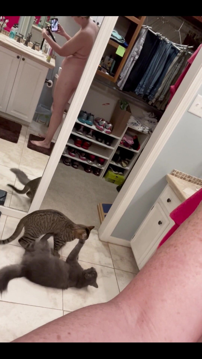 bethmckenna: Happy Thursday! Part 1