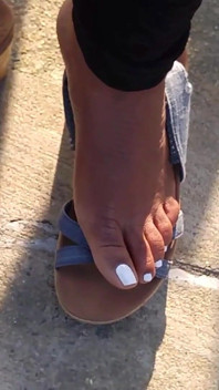 When Sorority Sistah Alumni Meets Feet Lover