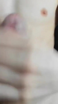 Close up Masturbating with Cumshot