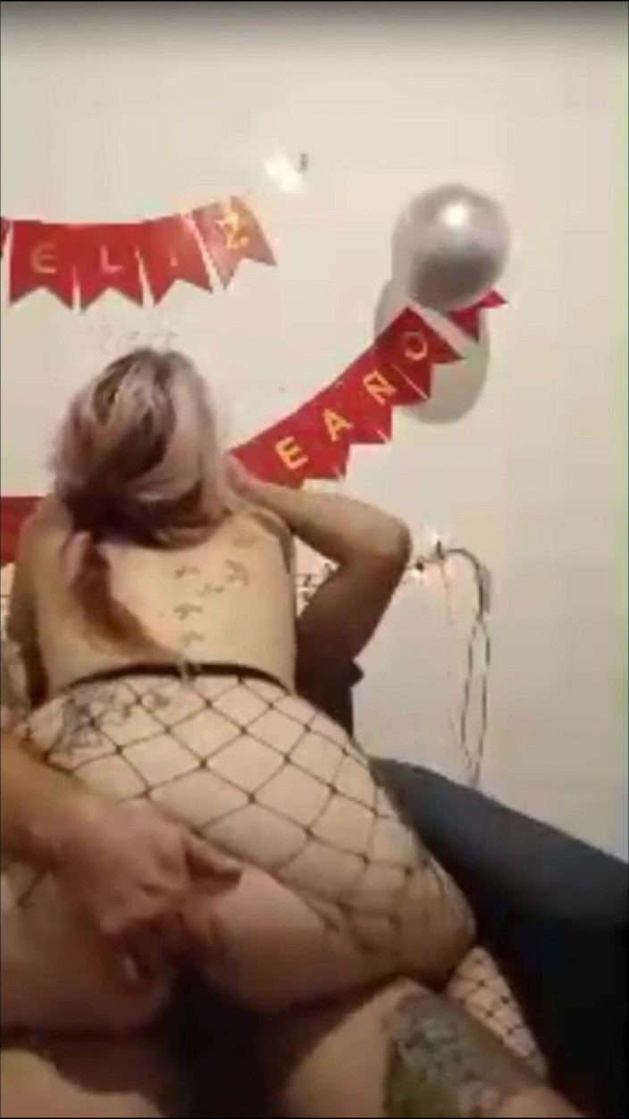 tunoviaputita: I My Friend's Wife as a Birthday Present. Hotwife Nenamala