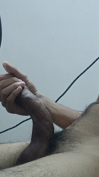 slayboy69: Ragazzo caldo che porta il suo cazzo al limite per...