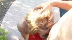 Real Anal Stories: Pirsingli piliç açık havada anal seks yapmayı seviyor