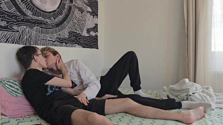 Ethan Lestray: Invited a Friend to Visit, Fucked Him in the Mouth...