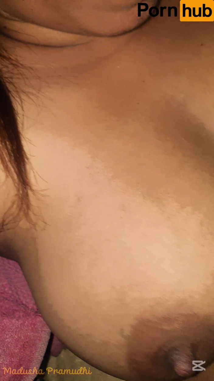 Tiyana: Mąż pieprzył napalona żonę wszystkie pozycje w kuchni