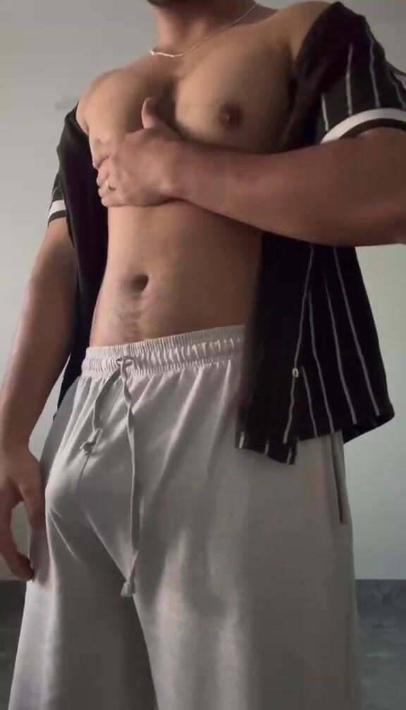 Rent a gay productions: Horny Indian Twink Prepares for Grindr Daddy, Secret Wank &amp; First...