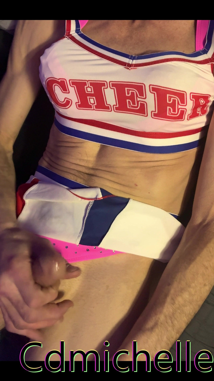 Cd Michelle lingerie: Cdmichelle 超级碗啦啦队长装超级巨大的射精