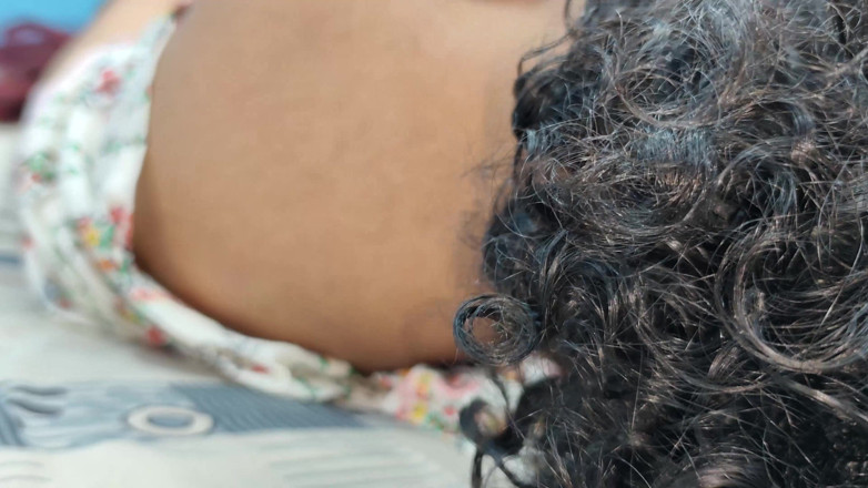 Vaigavarun45: Malayali pár sexy lízání anální díry a hluboké lízání kundičky...
