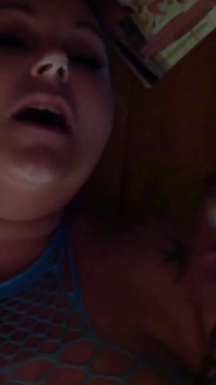 Davina Raines doppelter blowjob pOV