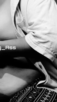 Black and White Show Nadiya's Real Big Boobs,huge Ass.