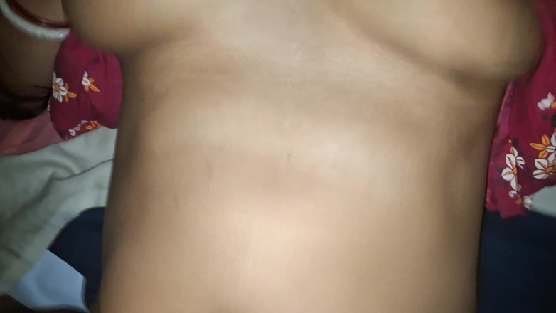 Busty Banuu: Harter muschi-fick mit schwägerin, ihre vollbusigen möpse springen