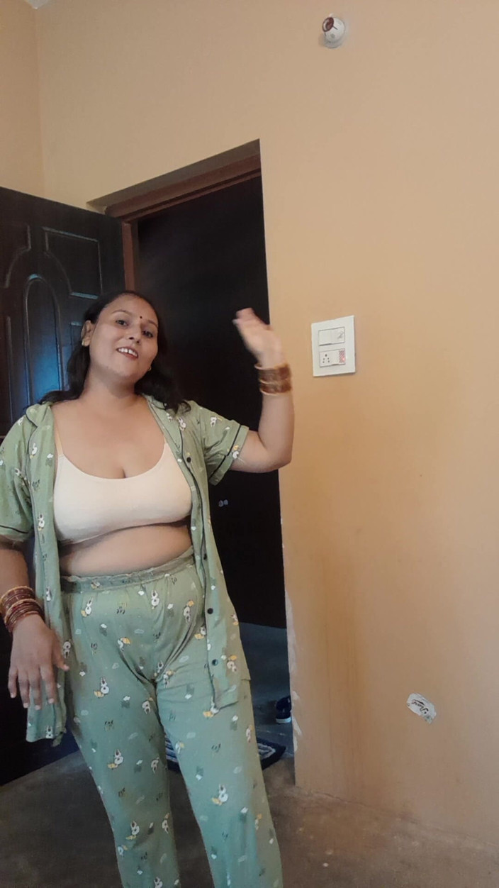 Puja555: Dancing Puja Baby