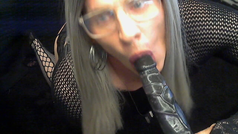 xdresserwithass: Sexy Crossdresser Solo Play
