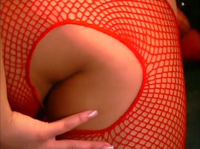 Hefburg: Gangbang my slutty holes