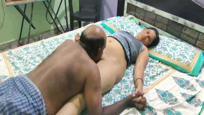 Sexy sindu: Desi indische randi ehefrau genießt sex mit freund