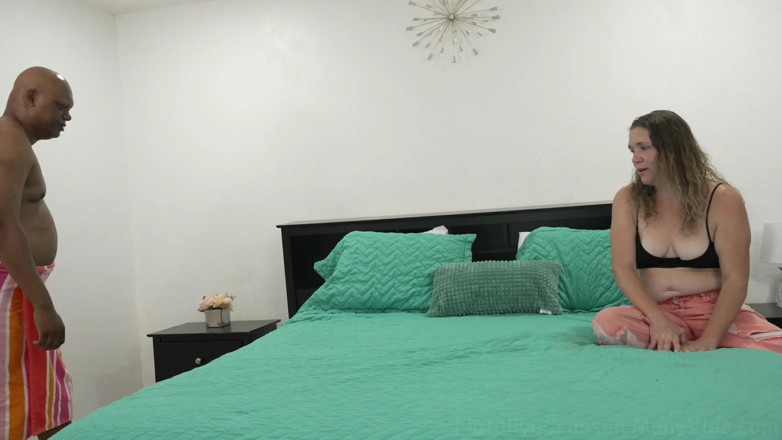 Nataliya Crimson: We Have the House to Ourselves