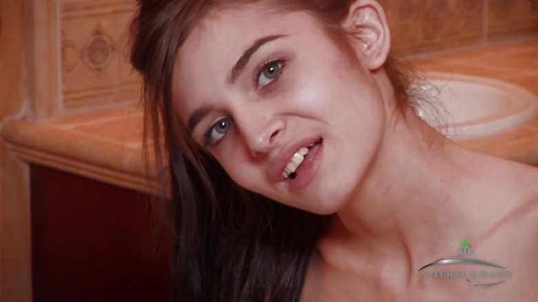 ATKIngdom Fans: Skinny Teen Shaves Her Pussy for the First Date