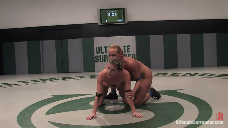 Ultimate surrender by Kink: Ariel "vrah" X (1-0) Vs Mellanie "cowgirl" Monroe (0-0)
