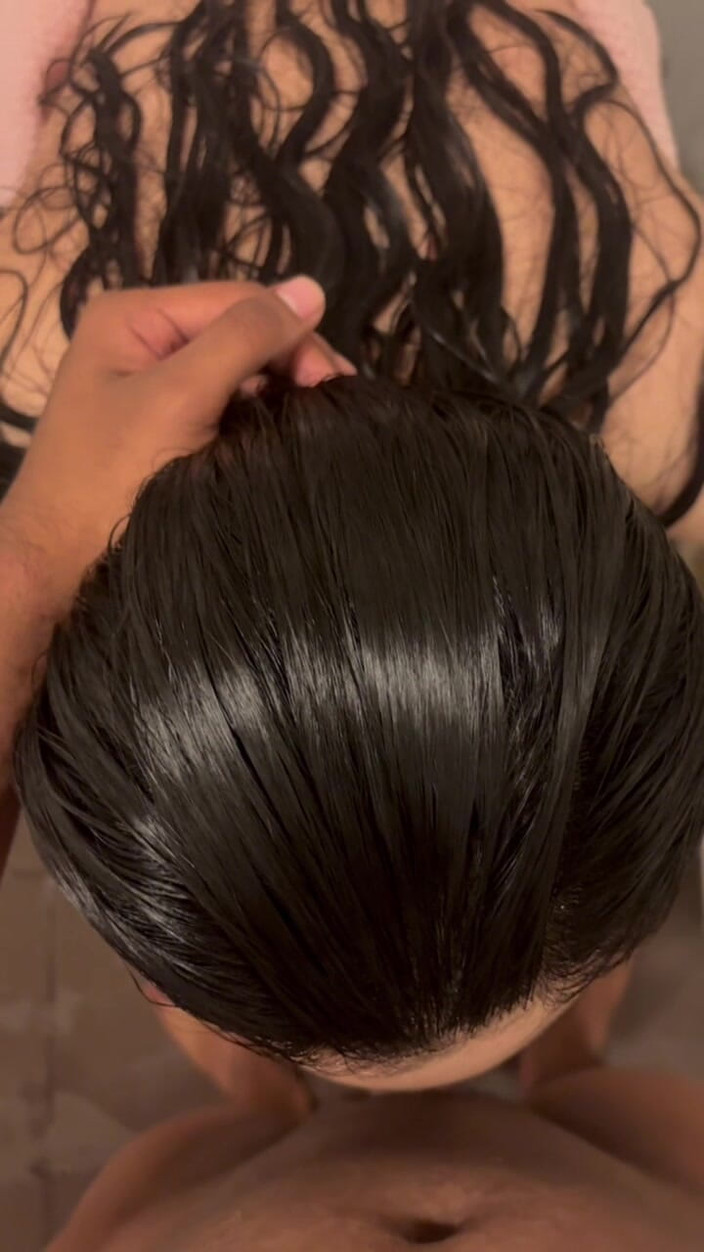 Mommy Puchong: 발정난 남친과 그의 자지를 빨아달라고 부탁해