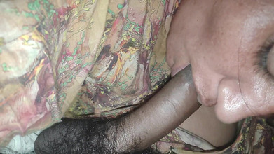 Meera Vishali: Adegan video kongkek cepat yang menyakitkan yang terbaik.