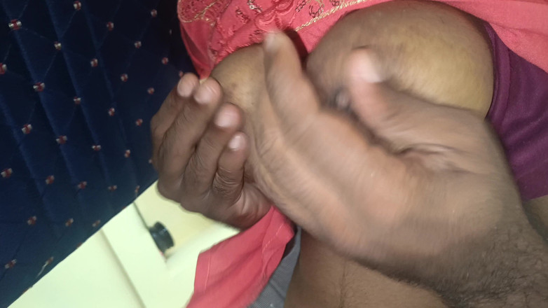 Laxi ammu: Vysokoškolská juniorka