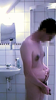 Humping siusiu i prysznic masturbacja