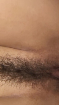 Awek Jepun yang cantik bertetek besar memerlukan zakar panas untuk creampie mendalam