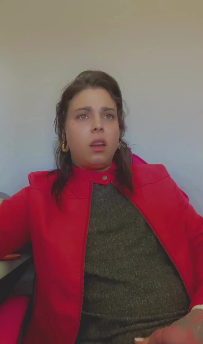 EmmaInkTrans: Jag spelade just in den här videon som ryckte iväg...